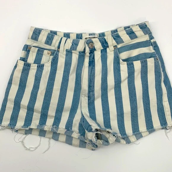 Pull & Bear Denim Shorts size 28 Stripe Jeans - Picture 1 of 6